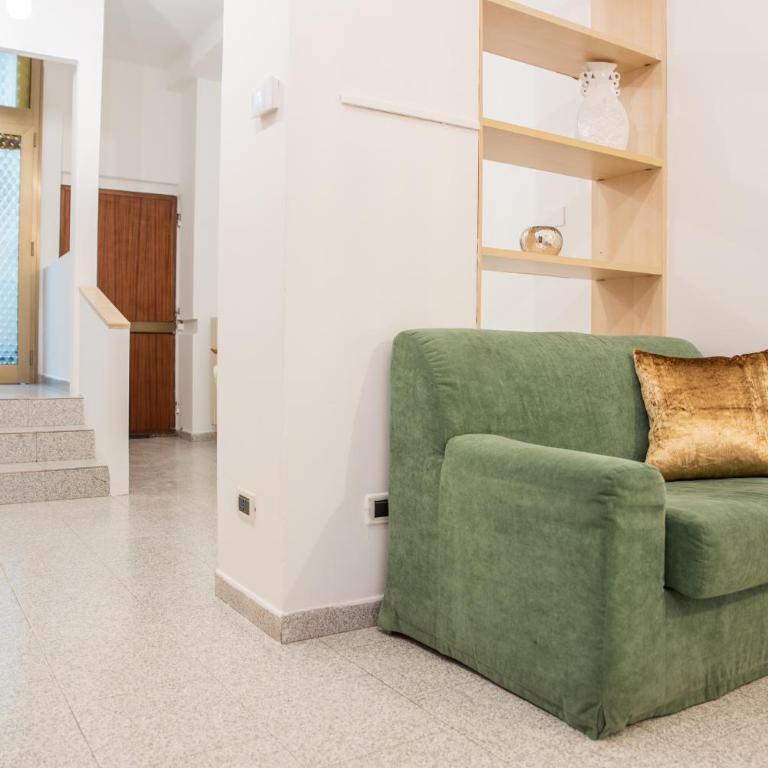 8- Tourist House Bologna - Light House - Self check-in - Appartamento con 1 Camera da Letto - 18