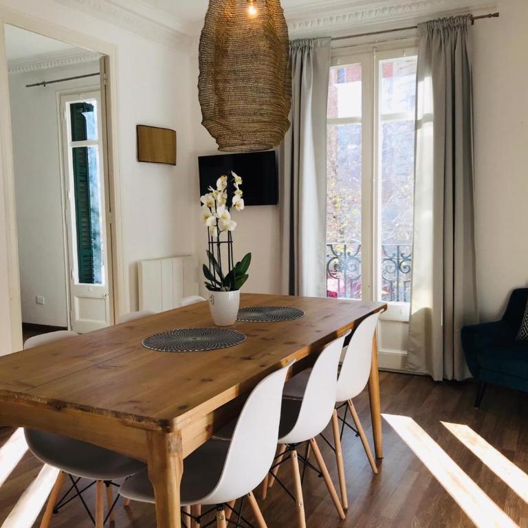 Big and Bright Apartment BCN - Apartamento - 10
