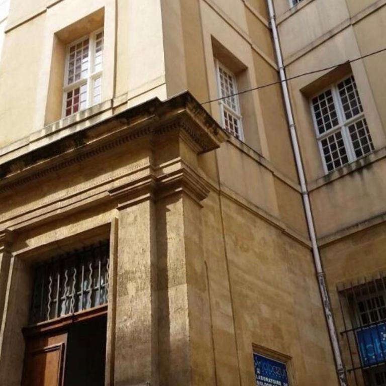 Duplex 6 personnes, ascenseur, zone pietonne, 1 bis Rue Aude - Appartement 3 Chambres - 9