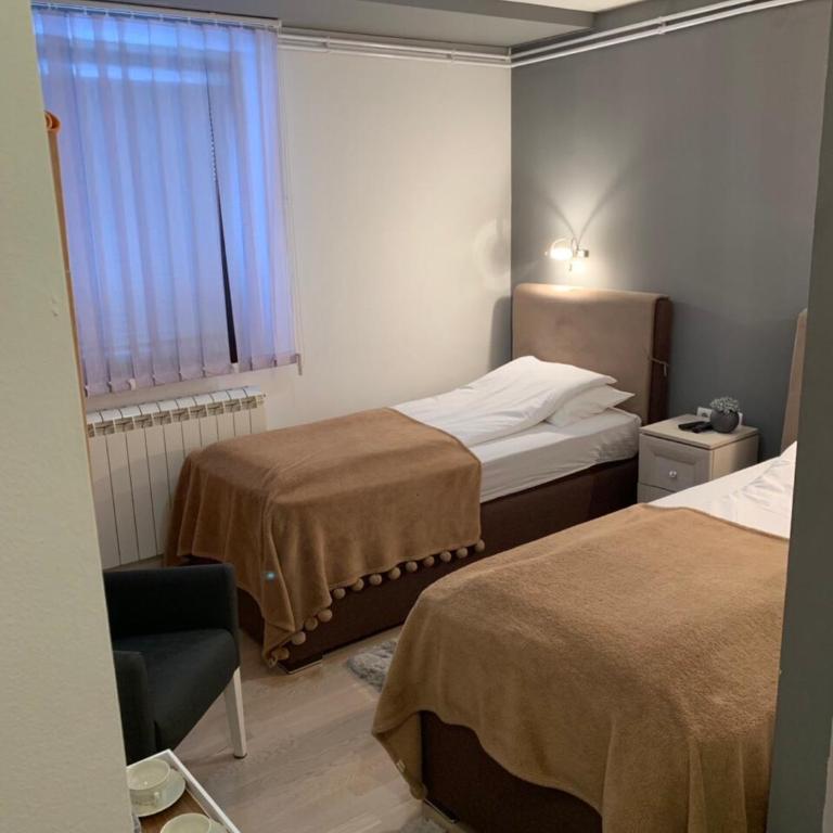 Rooms Sanja - Dvokrevetna Soba sa Zasebnim Krevetima - 1