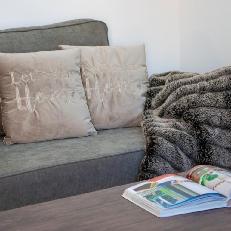 SohoSuites Villavieja - Penthouse Apartment with Private Terrace - 15