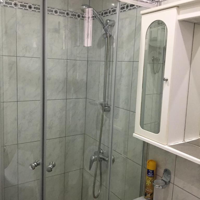 Ladyhouse Yumbo - Apartamento con vistas a la piscina - 19