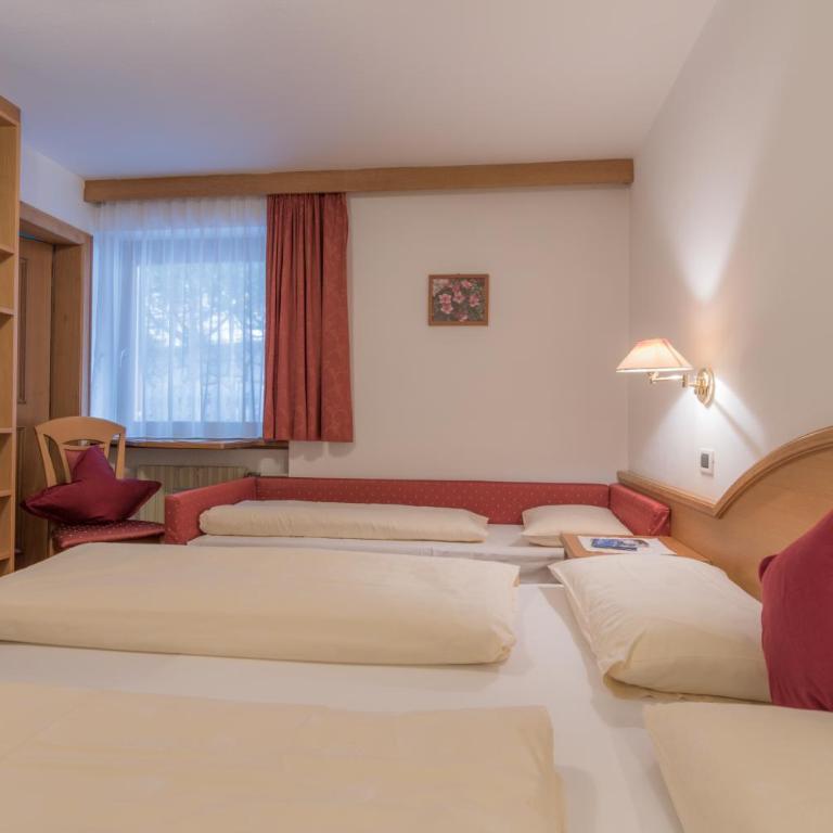 Garni La Vara - Dreibettzimmer - 3