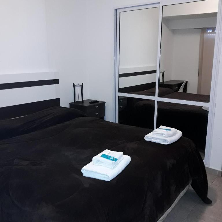 Apartamento céntrico 19 de Mayo con cochera - Apartamento de 2 dormitorios - 4