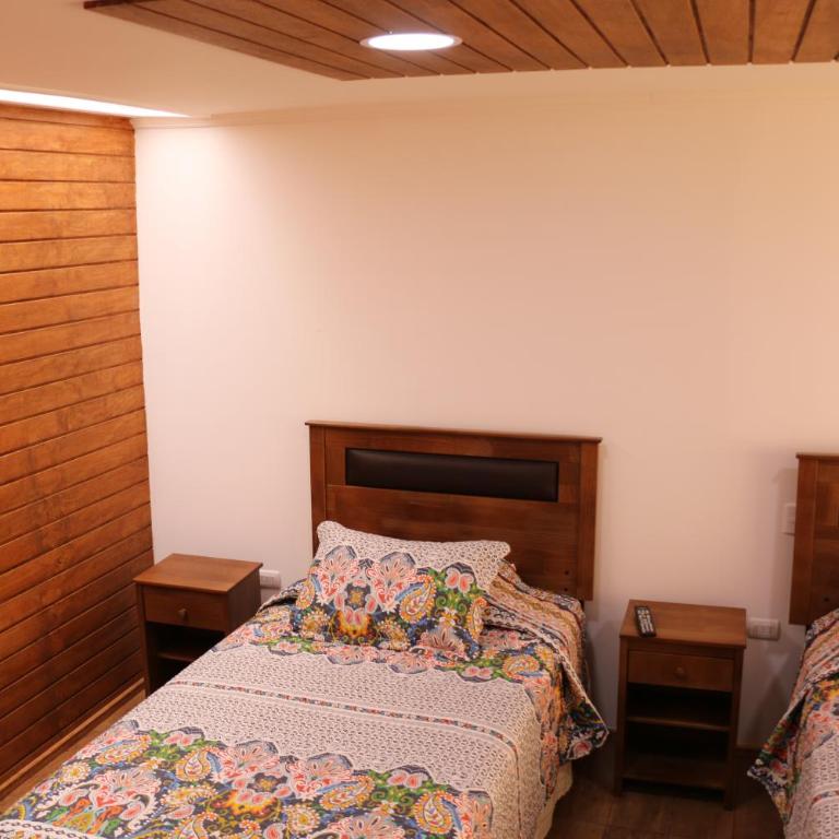 Hostal Luna del Mar 840-B - Habitación Triple con baño privado - 12