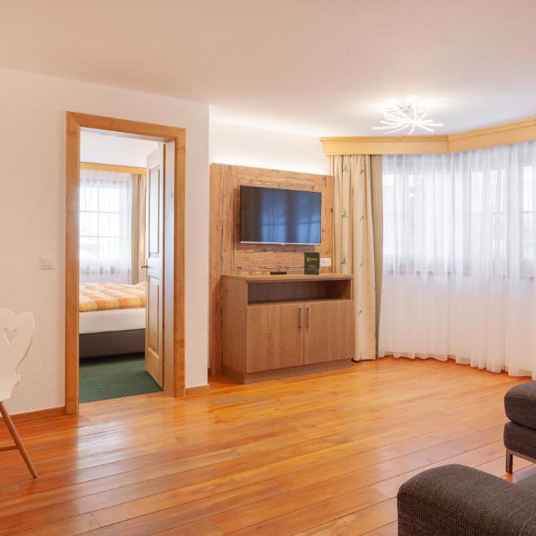 Hotel Jägerhof - Familiensuite - 4
