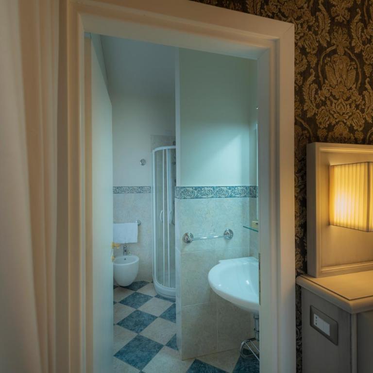Villa Elda Boutique Hotel - Deluxe Double Room - 1