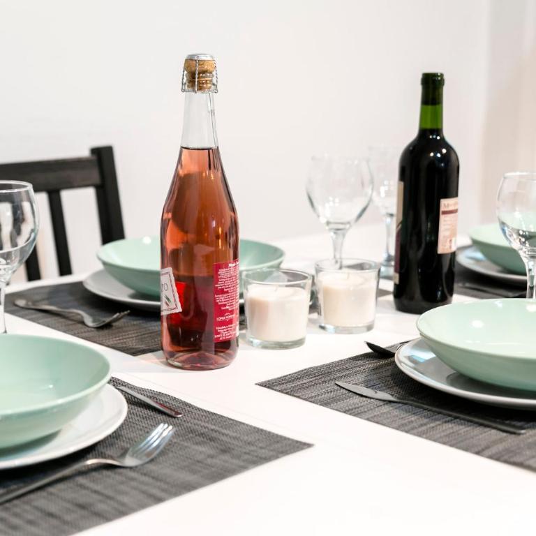 Family apartment Patio&Swimming pool in center Malaga - Apartment - 28