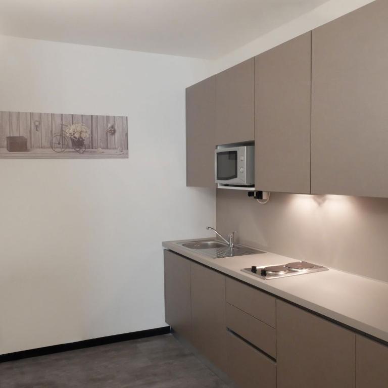 Residence Carlton - Appartamento con 1 Camera da Letto - 9