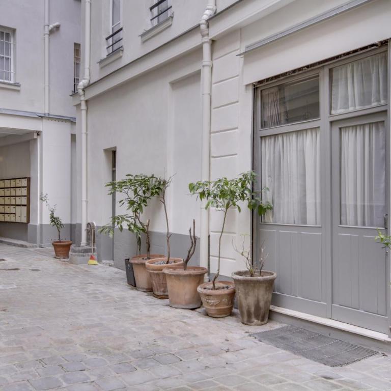 3 people - Place des Vosges Paris by Weekome - Appartement 1 Chambre - 9