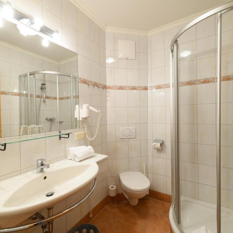 Wander- und Familienhotel Erika - Familienzimmer - 3