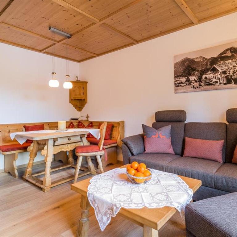 Landhaus Wankleiten - Apartment mit Balkon - 2
