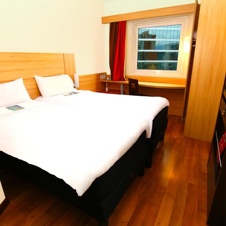 ibis Santiago Providencia - Habitación con cama grande - 9