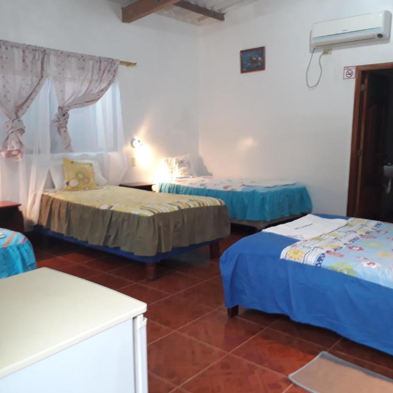 Hospedaje Mother Fanny - Habitación Cuádruple con baño privado - 10