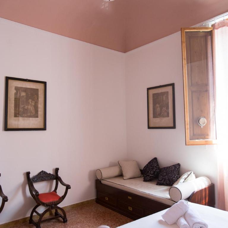 Baldovini Home Stay, Close to the city center - Camera Deluxe - 5
