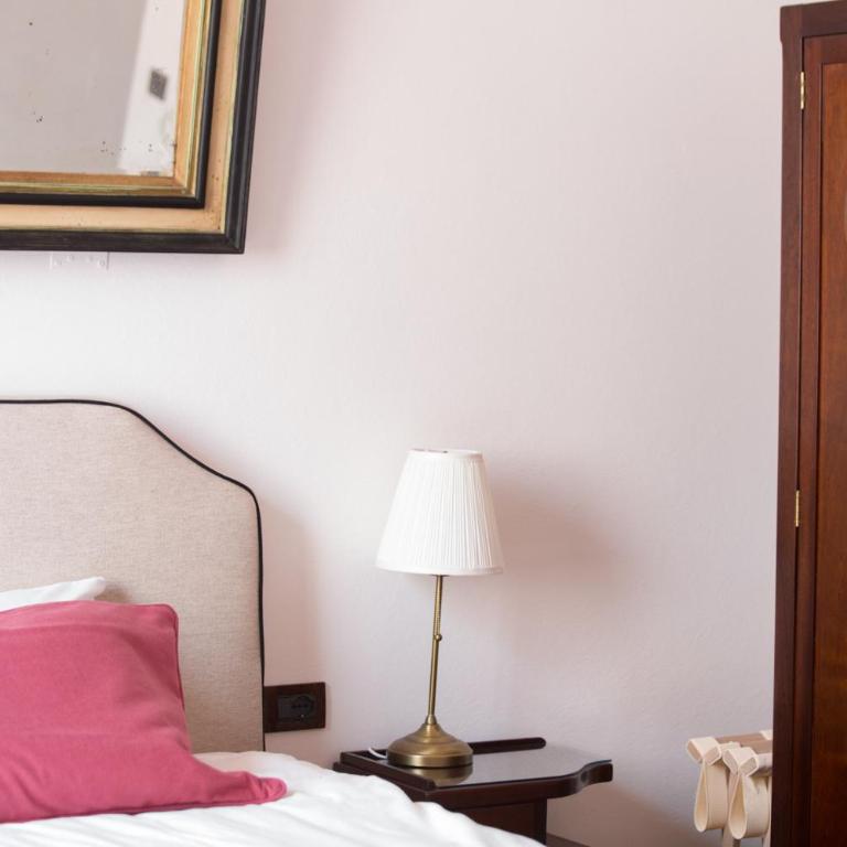 Baldovini Home Stay, Close to the city center - Camera Deluxe - 2