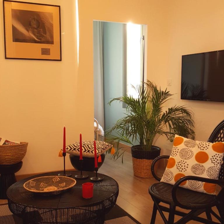 By Gwen - le Jaurès - One-Bedroom Apartment - 25