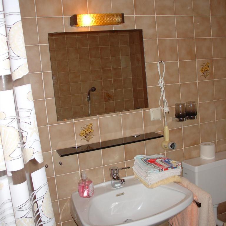 Landhaus Dickhardt - Apartment mit 2 Schlafzimmern und Terrasse - 5
