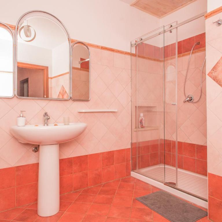 Le Terrazze di Pirandello - Double Room with Shared Bathroom and Balcony - 7
