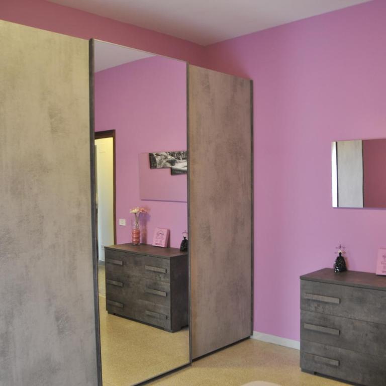 RomAmoR - Two-Bedroom Apartment - 4