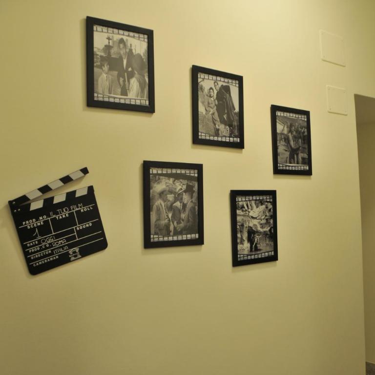 RomAmoR - Two-Bedroom Apartment - 7