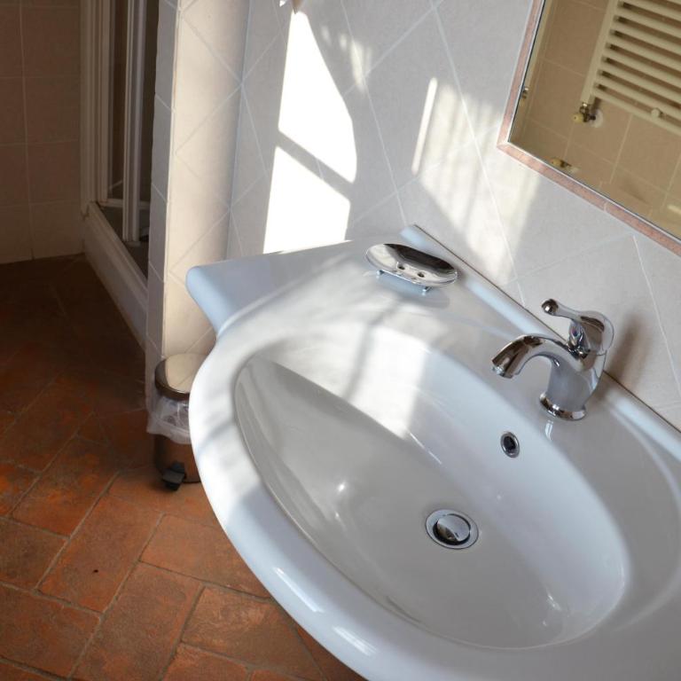 Agriturismo Il Casolare Di Bucciano - Camera Matrimoniale - 2