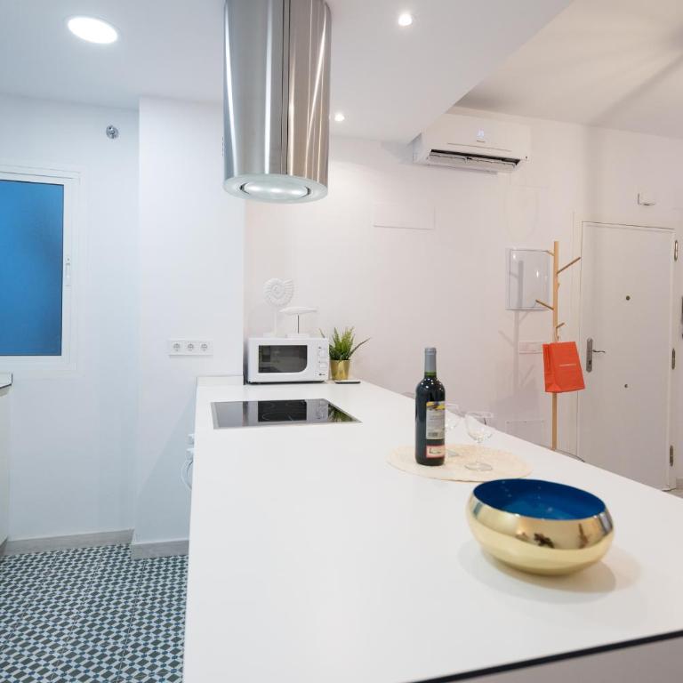 Nuevo centro 3 hab 2 baños ac wifi - Three-Bedroom Apartment - 29