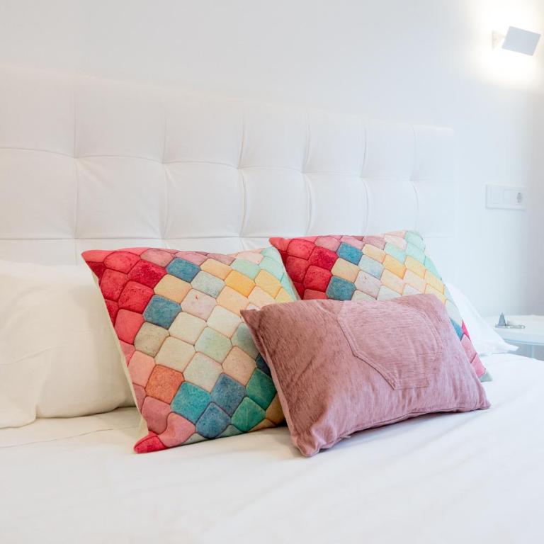 Nuevo centro 3 hab 2 baños ac wifi - Three-Bedroom Apartment - 21