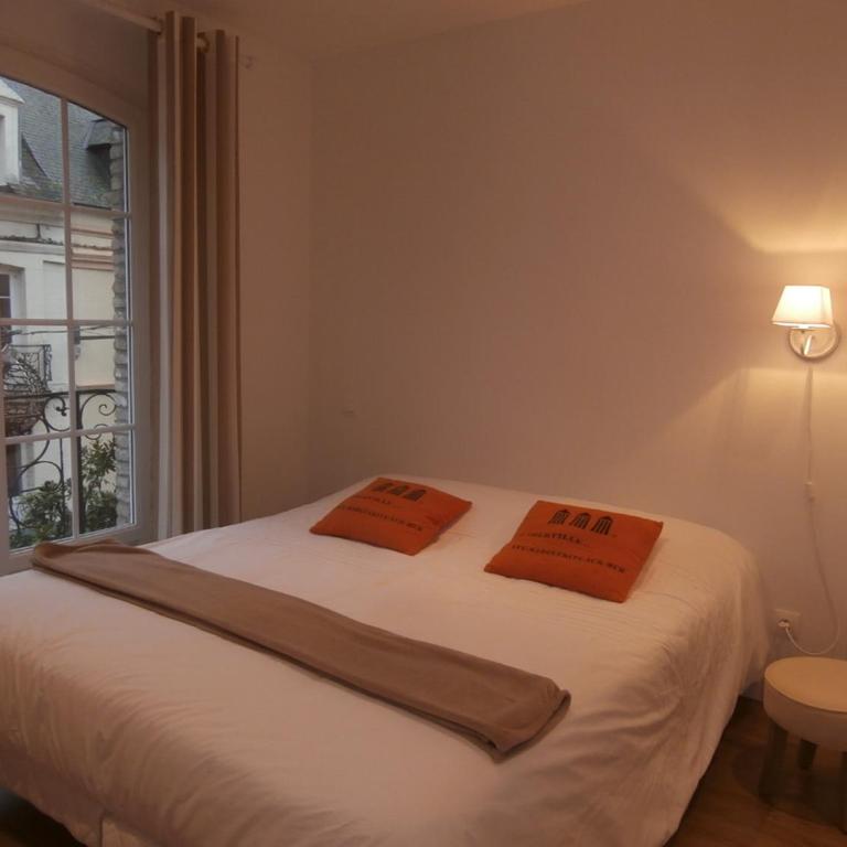 au Claire de lune - Chambre Double Confort avec Balcon - 3