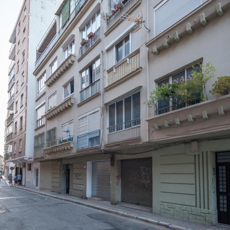 Nuevo centro 3 hab 2 baños ac wifi - Three-Bedroom Apartment - 38