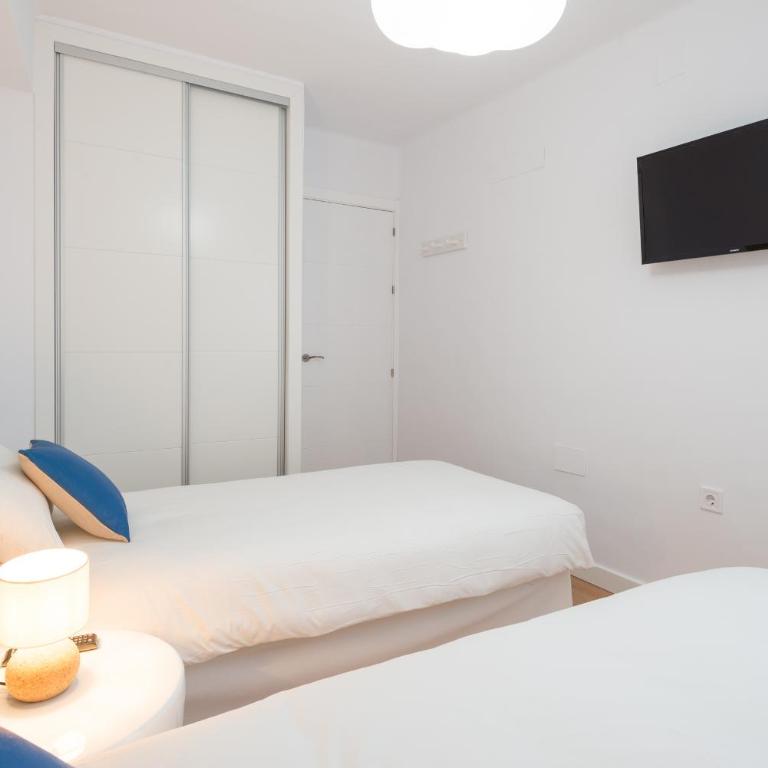 Centrico apartamento 2 dorm - Two-Bedroom Apartment - 8