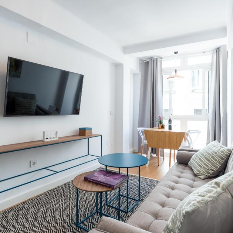 Centrico apartamento 2 dorm - Two-Bedroom Apartment - 2