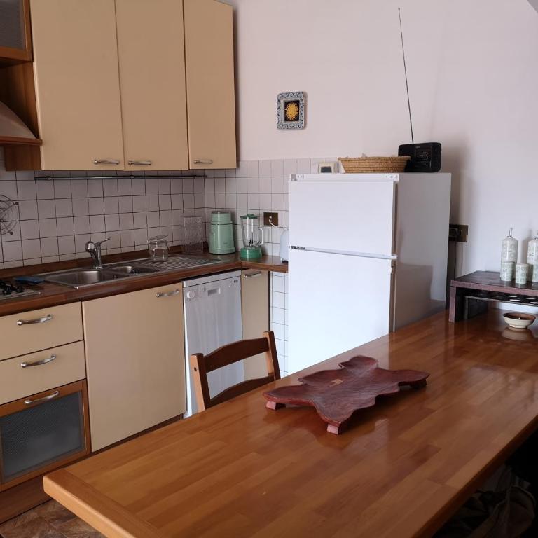 Checchi House - Appartamento con 2 Camere da Letto - 11