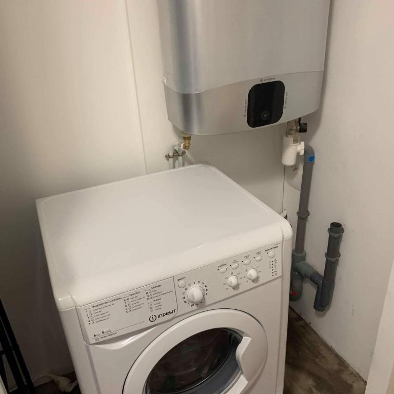 STUDIO LE MOUTARDE - Appartement - 17