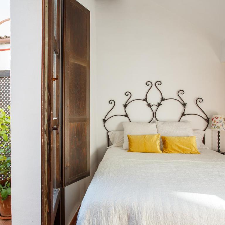 Apartamentos Los Patios de la Judería - Two-Bedroom Duplex Apartment with Terrace - 6