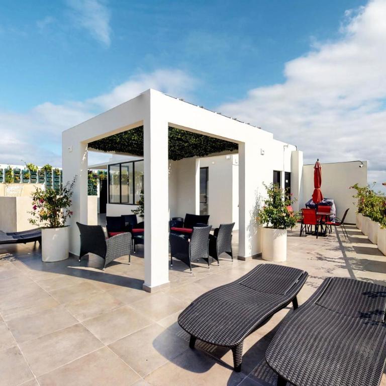 Zulim Condo - 302 - Estudio - 22