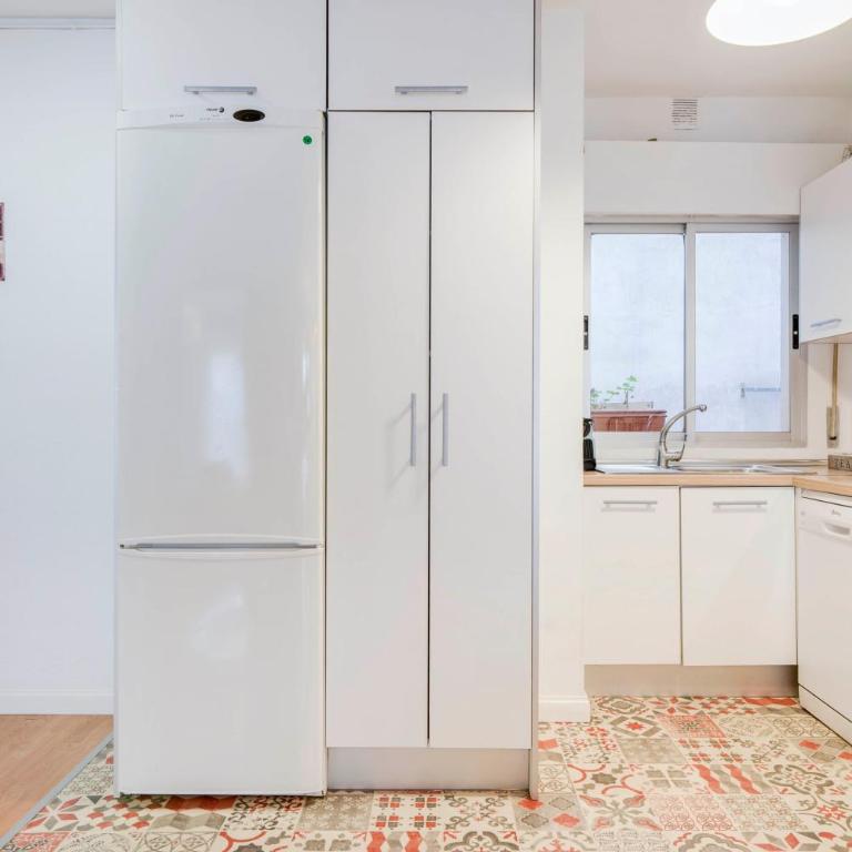UrbanChicMalaga 3 Bedroom Spacious Quiet Historic Malaga Apt - Apartamento de 3 dormitorios - 8