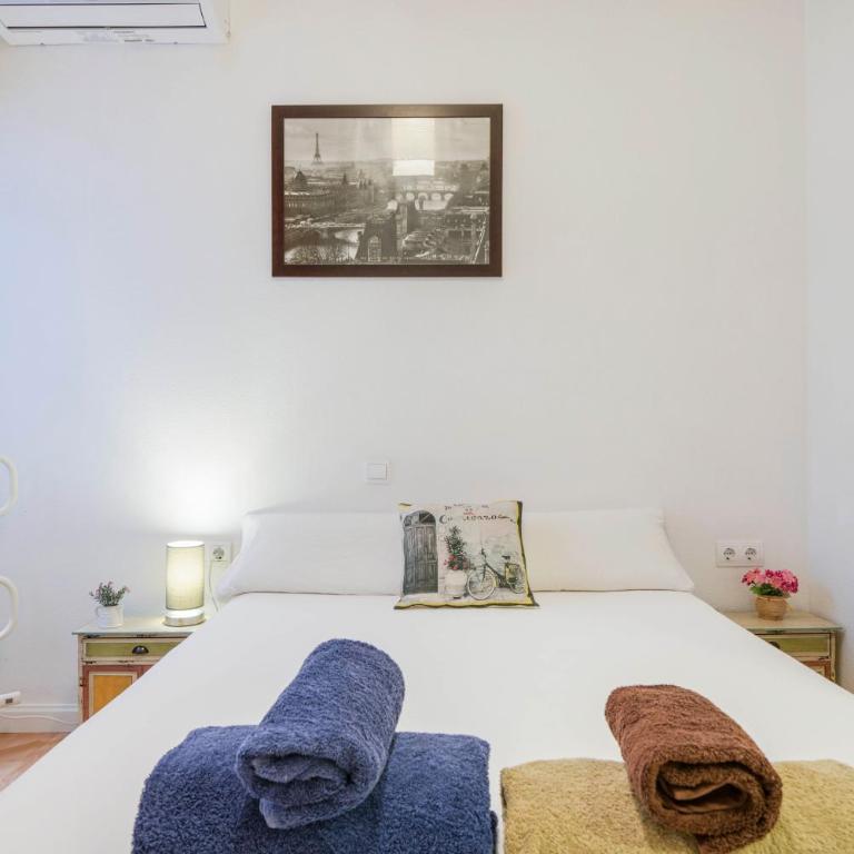 UrbanChicMalaga 3 Bedroom Spacious Quiet Historic Malaga Apt - Apartamento de 3 dormitorios - 29