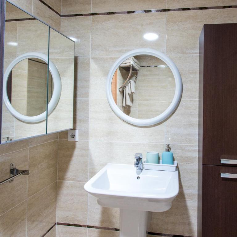 Apartment on the beach,pool,WiFi,garage,Valencia - Apartamento de 2 dormitorios - 28