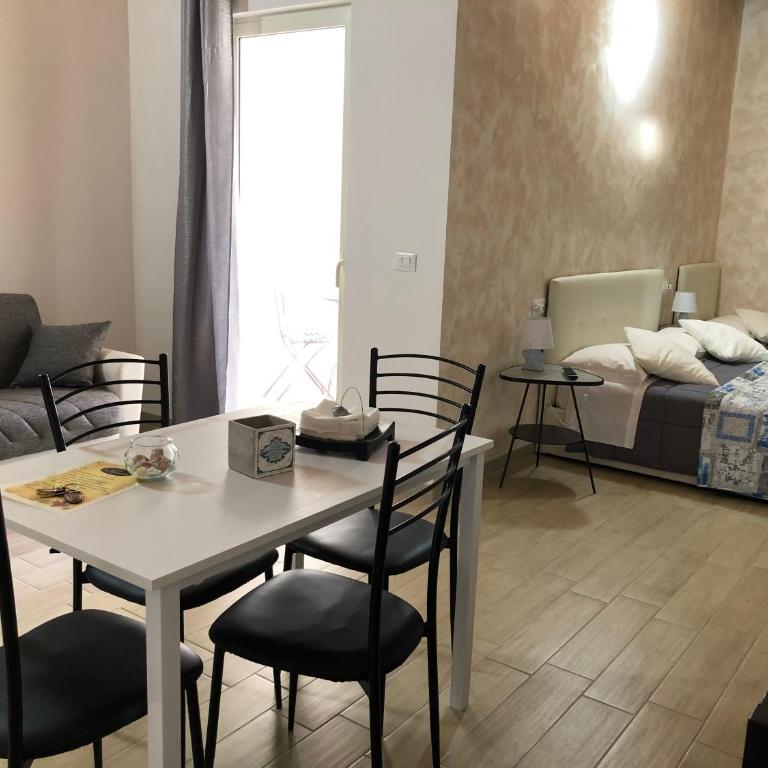 B&B Le Mansarde - Monolocale con Balcone - 16