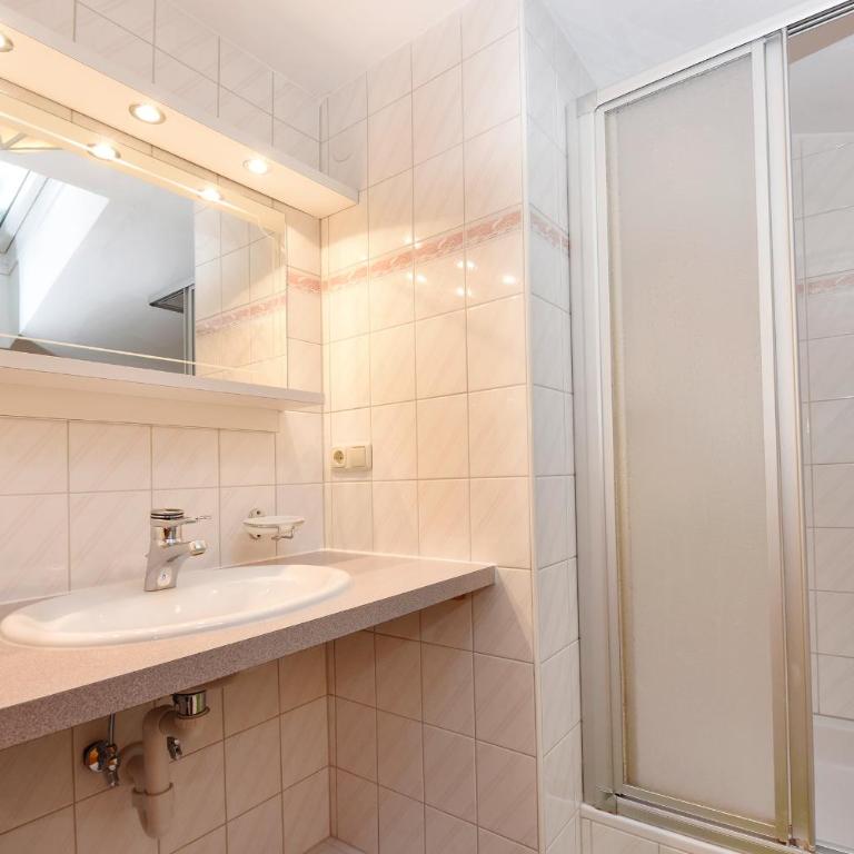 Landhaus Fuchsenstube - Chalet - 36