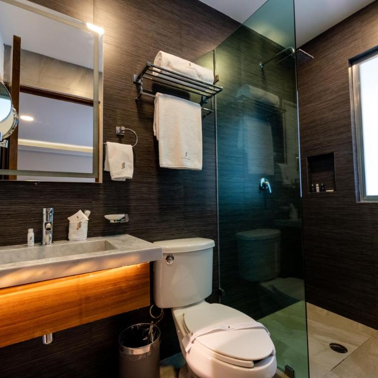 JTowers - Executive Suite - 1