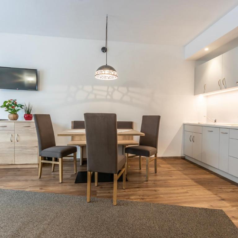 Alfred Ties Apartments - Appartamento con 2 Camere da Letto - 5