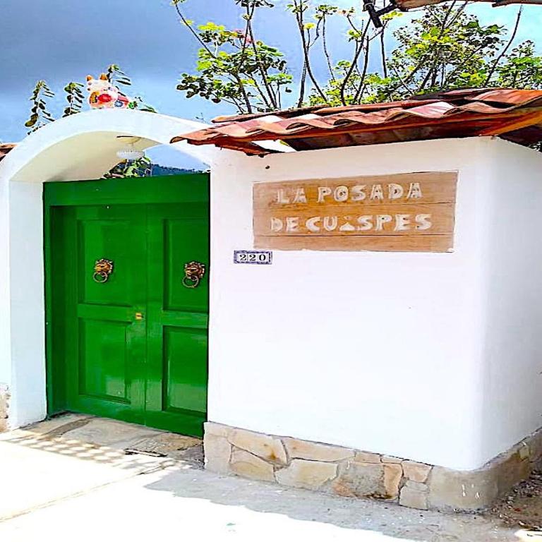 La Posada de Yumbilla - Family Room with Private Bathroom - 2