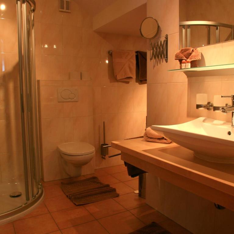 Appartements 4 Jahreszeiten - Standard Two-Bedroom Apartment with terrace - 3