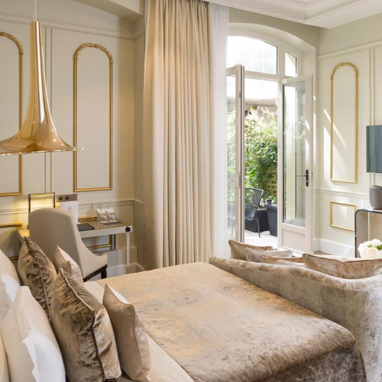 Le Narcisse Blanc - Executive Double Room with Terrace - 4