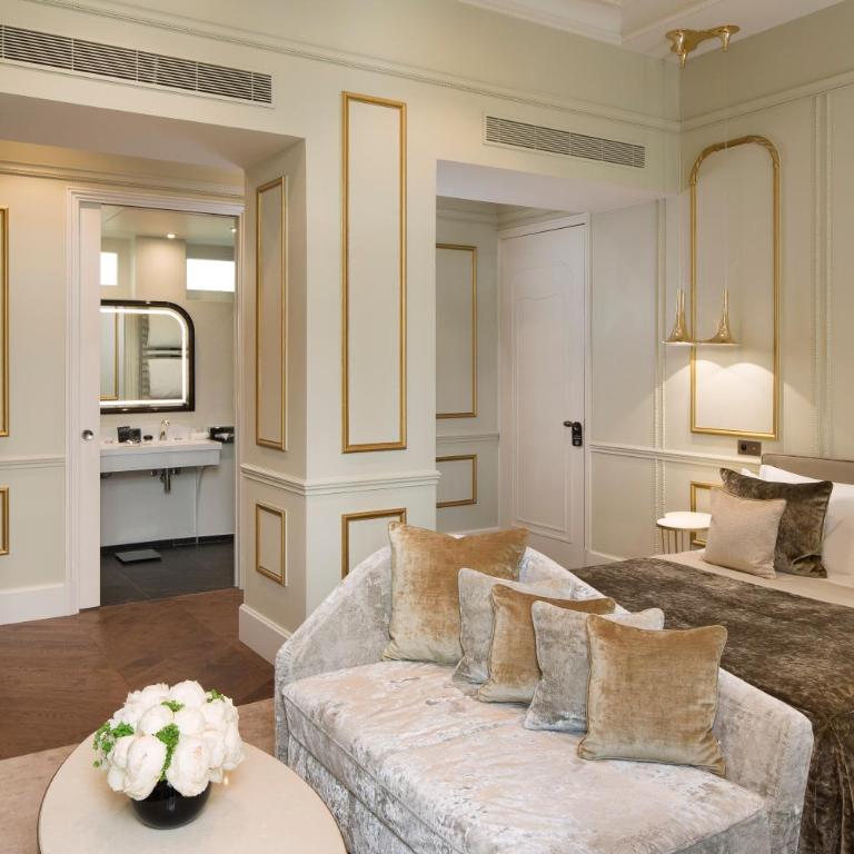 Le Narcisse Blanc - Executive Double Room with Terrace - 1