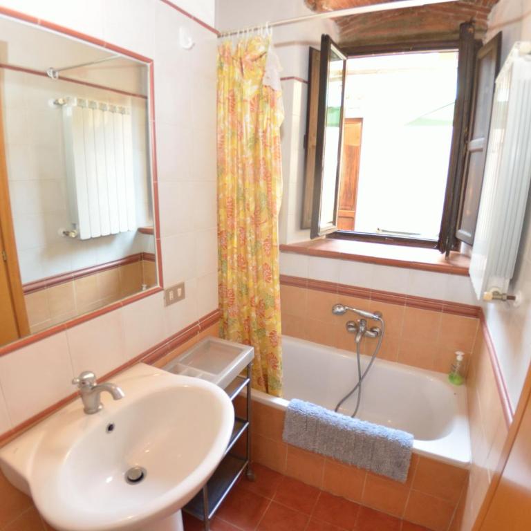 Holiday Home in Lucca near Historic Walls - Casa Vacanze con 1 Camera da Letto - 12