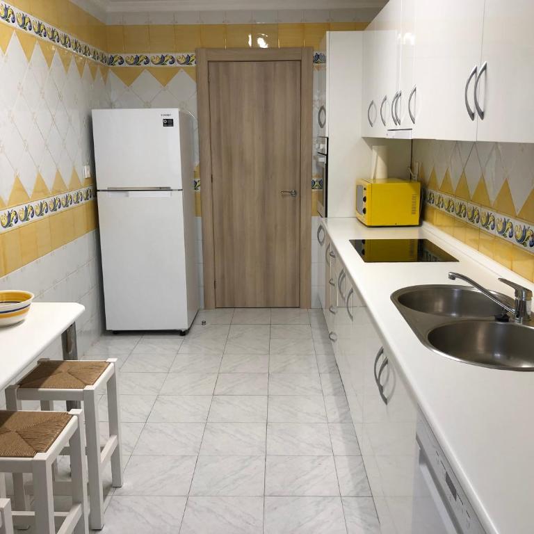 Carihuela - Apartamento de 3 dormitorios - 10