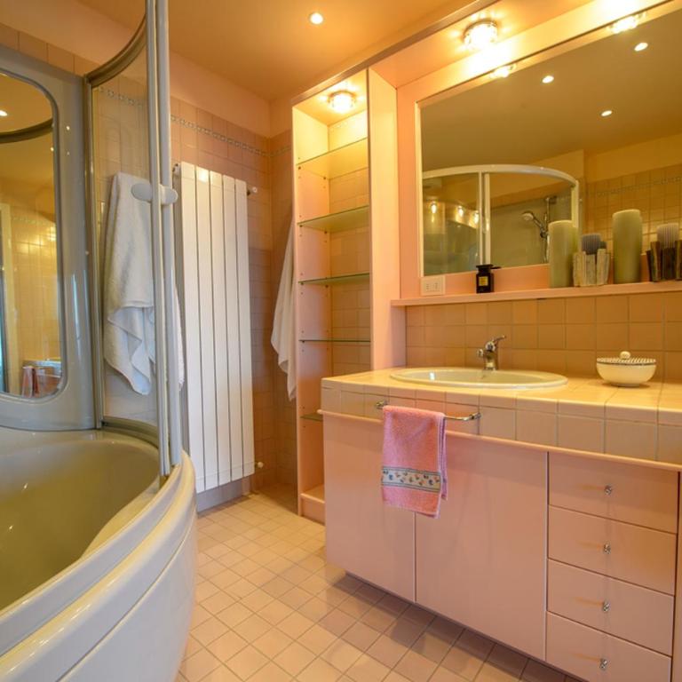 Sana Luxury Apartment - Appartamento con Vista Lago - 24